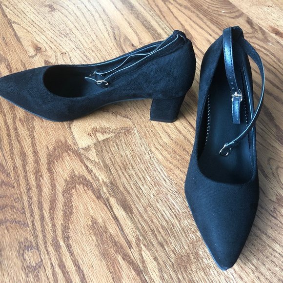 NEW✨ Black Suede Heels Ankle Strap - Picture 4 of 8